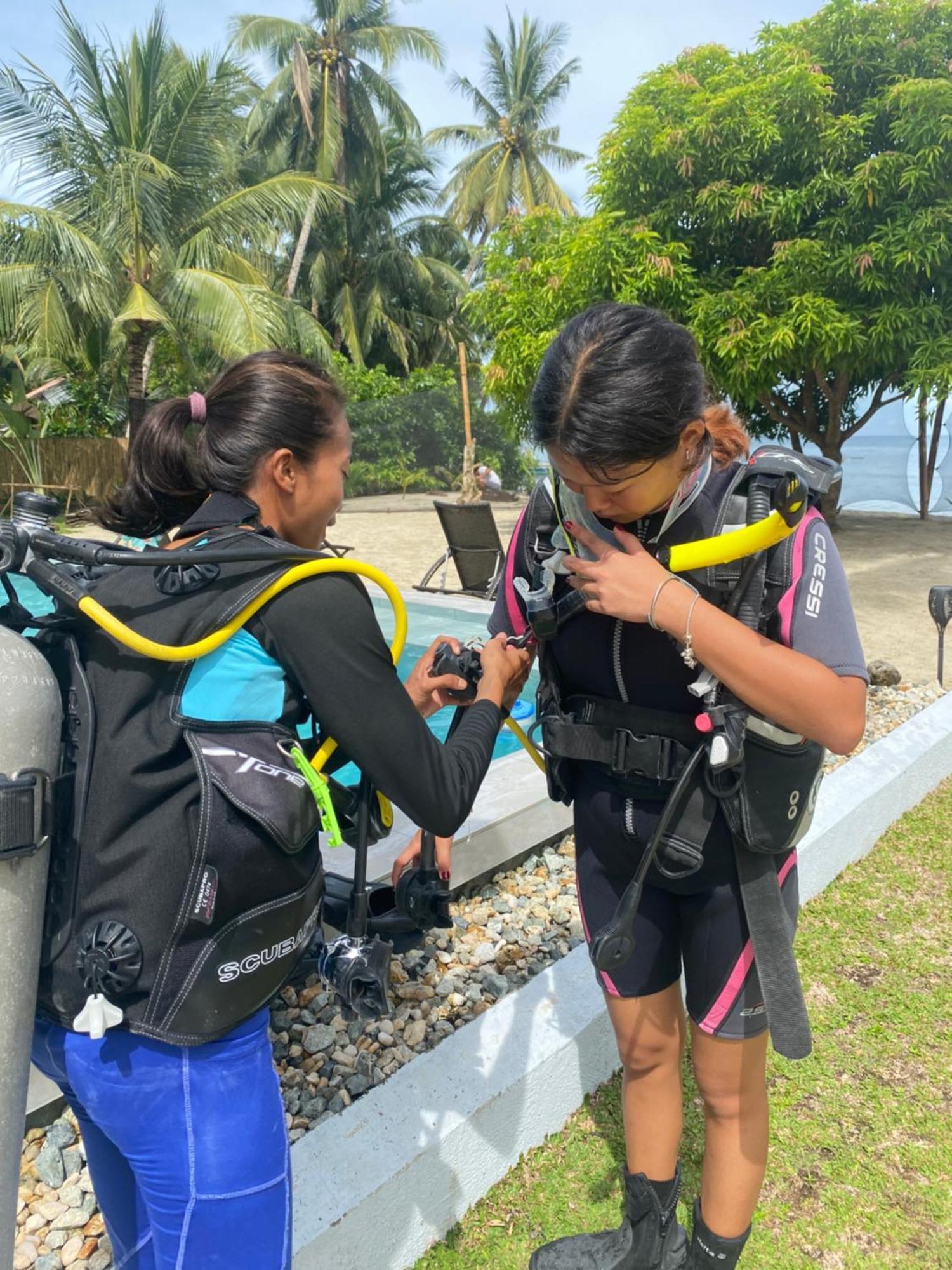 Amila Dive Beach Resort Sipalay Exteriér fotografie